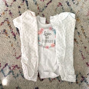Set of 3 girl onesies. Size 0-3 months